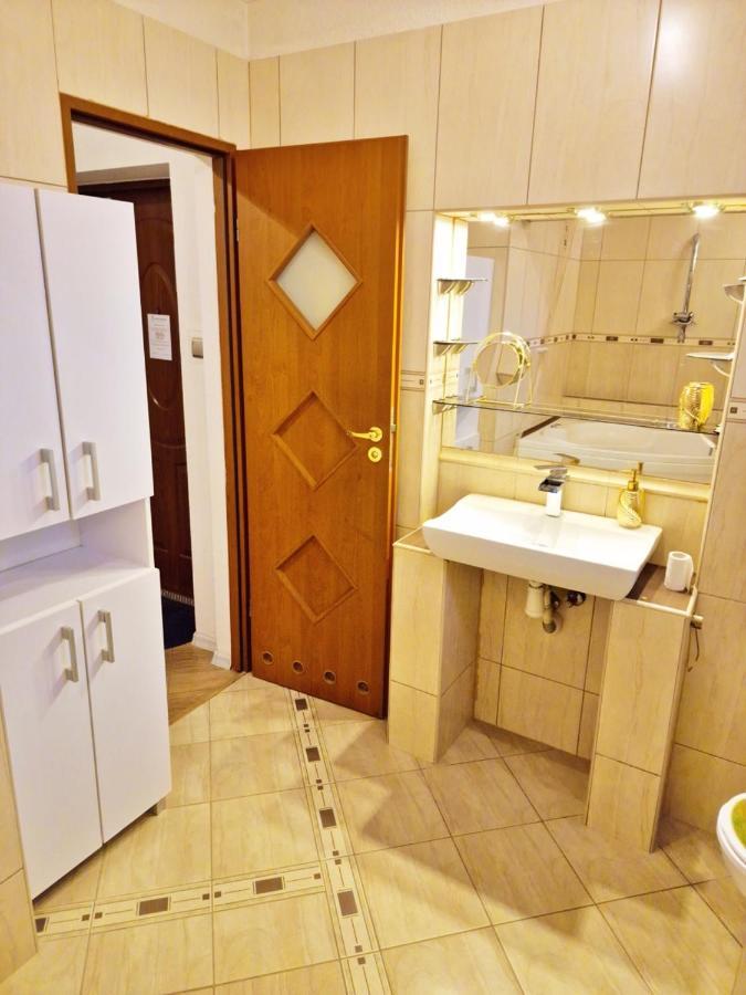 Апартаменты Kochanowskiego Свиноуйсьце Экстерьер фото
